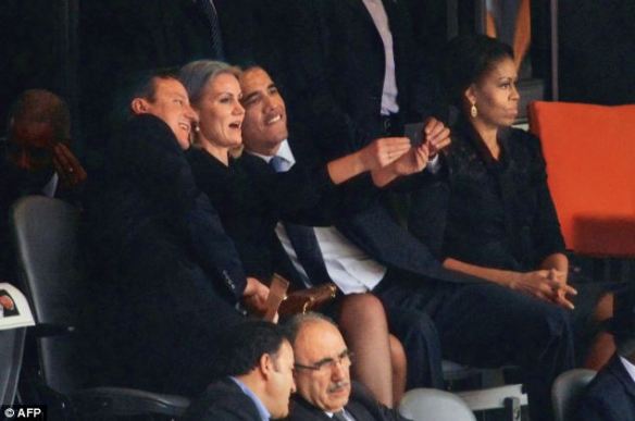 obama selfie